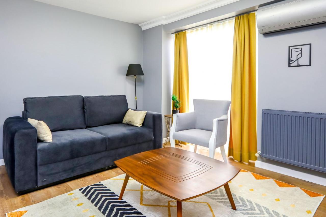 Vibrant Flat 500 M To Uskudar Ferry Station Apartamento Istambul Exterior foto
