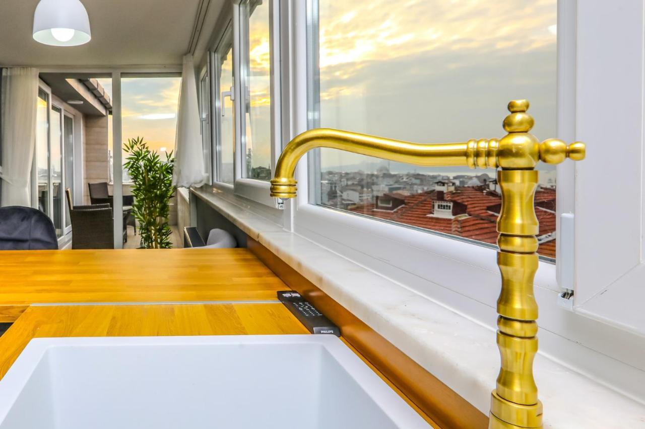 Vibrant Flat 500 M To Uskudar Ferry Station Apartamento Istambul Exterior foto